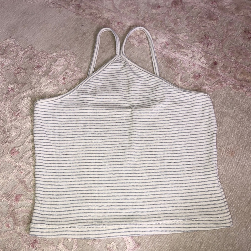 Stripped cream and gray crop top